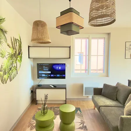 La Canopee Rooftop - Netflix - Centre *