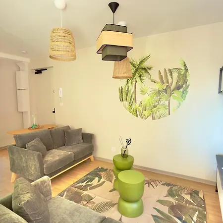 La Canopee Rooftop - Netflix - Centre *