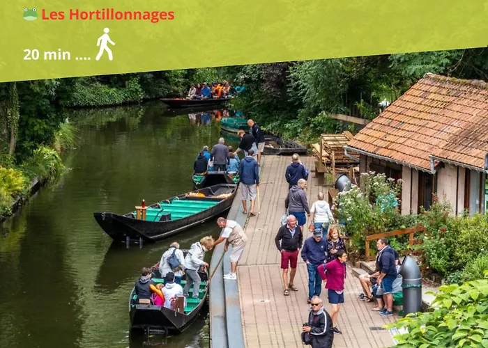 La Canopee Rooftop - Cinema - Netflix - Centre Apartment